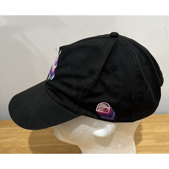 Taco Bell - Family Is Everything x It’s A Living Collab Uniform Black Hat Cap - Picture 2 of 5